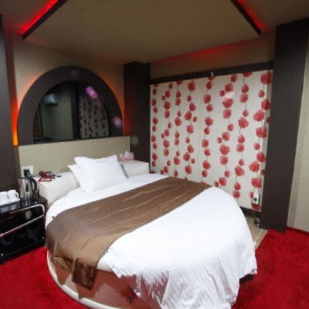 Hotel Queen Busan Esterno foto